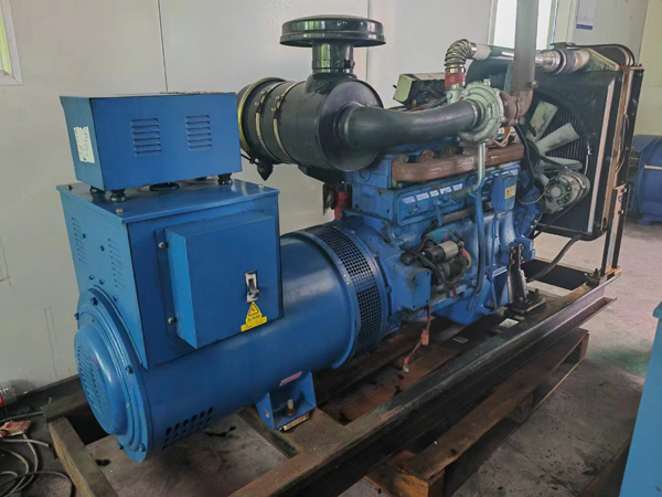 贺州100kW柴油发电机组使用多级机油有哪些优缺点？